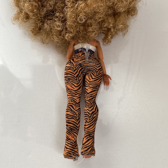 Lot of 2 L.O.L Surprise! Dolls 9” tall - Picture 5 of 13